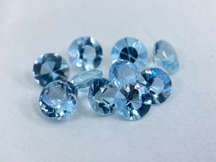 PHOTO 2024 01 11 11 22 27 4 Aquamarine Commercial Quality Faceted Round Loose Gemstones In Sizes From 1.75mm To 6mm For Jewellery Making