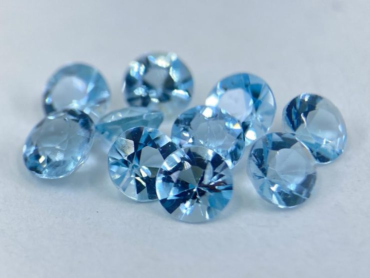 PHOTO 2024 01 11 11 22 27 5 Aquamarine Commercial Quality Faceted Round Loose Gemstones In Sizes From 1.75mm To 6mm For Jewellery Making