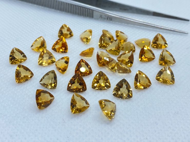 il fullxfull.3111731056 l3yv scaled Citrine (Brazil) Natural Faceted Trillion Loose Gemstones in 5mm, 7mm & 10mm for Jewellery Making