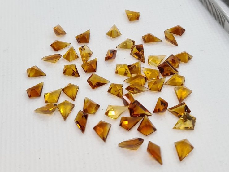 Madeira Citrine (Brazil) Faceted Kite Shape Loose Gemstones In 8x6mm For Jewellery Making