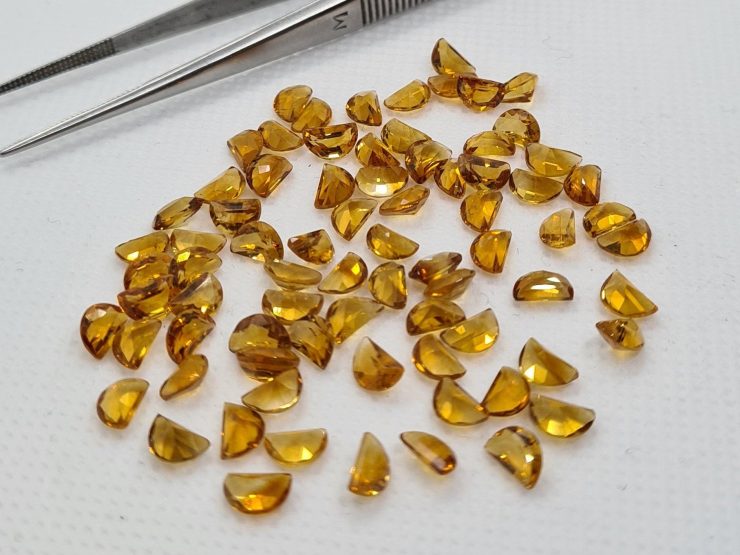 Citrine (Brazil) Natural Faceted Half Moon Shape Loose Gemstones in 6x4mm for Jewellery Making