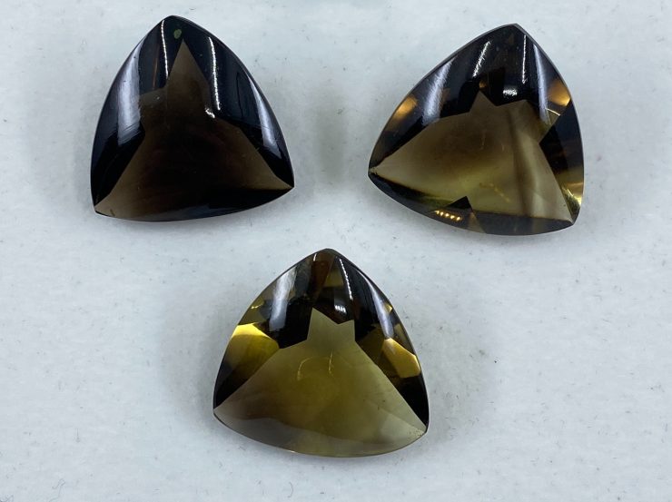 Pieces of Smoky Quartz Buff Top Trillion Loose Gemstones in 20mm for Jewellery Making