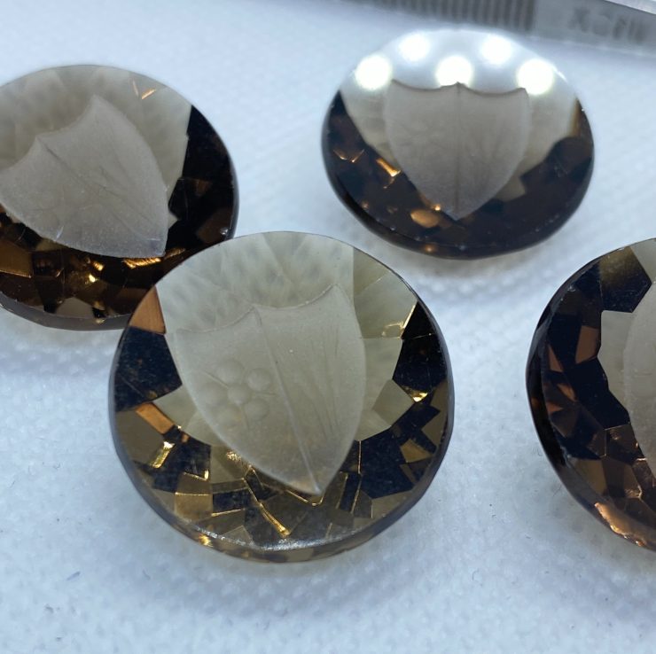 il fullxfull.3123924554 ijb6 scaled Smoky Quartz Round With Flat Top Shield Engraving Loose Gemstones In 20mm For Jewellery Making