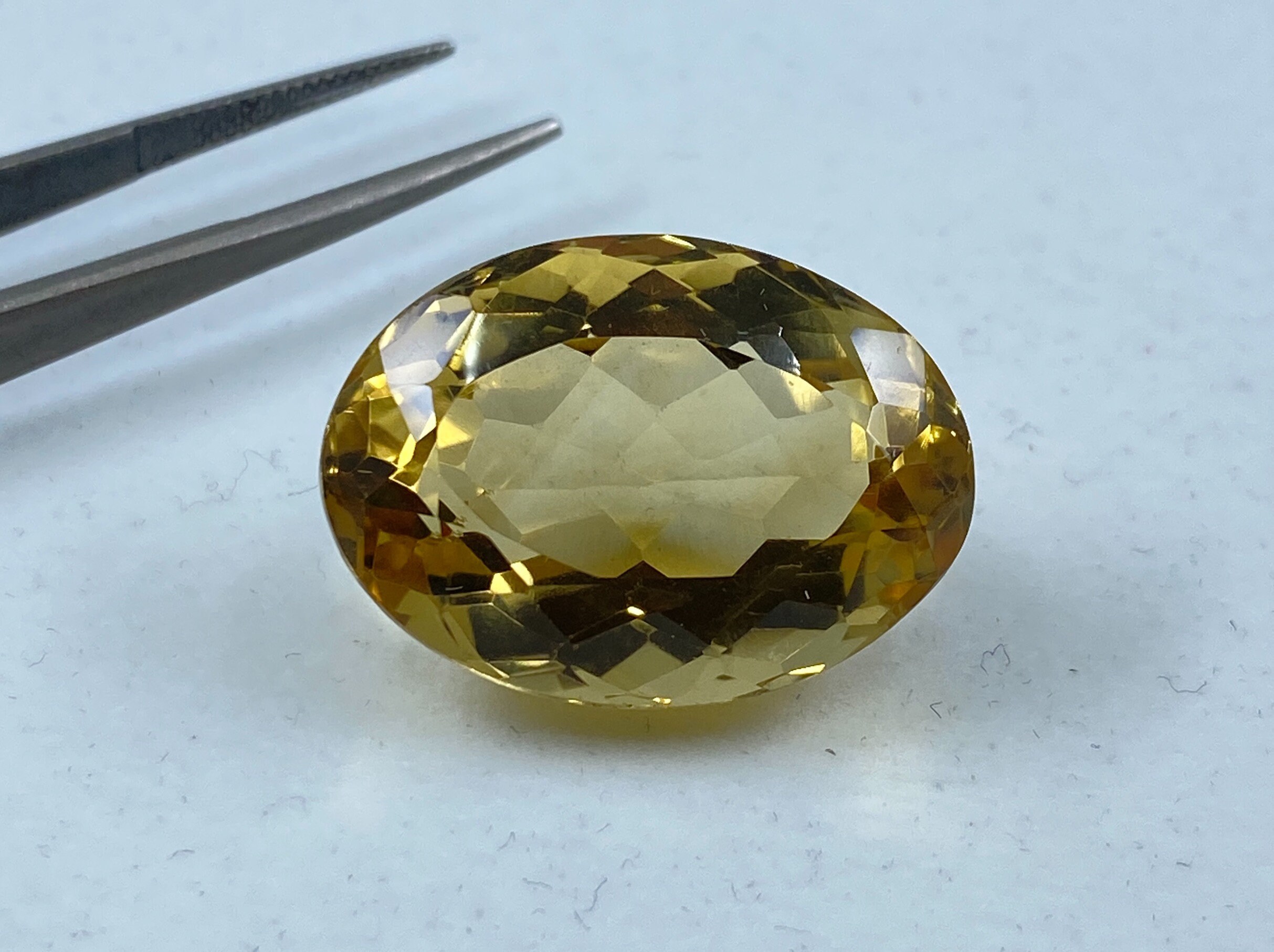 41.16cts Citrine (Brazil) 25x19mm Faceted Large Oval Shape Gemstone For Jewellery Making