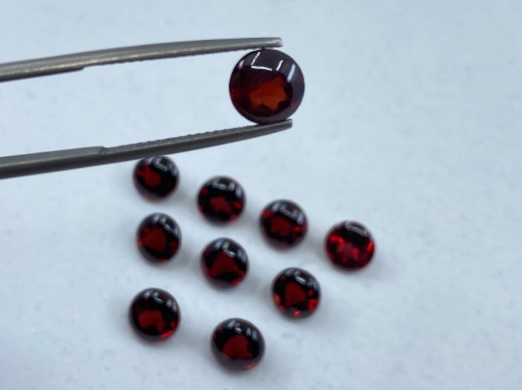 il fullxfull.3138194876 ju67 scaled Garnet (Mozambique) Round Buff Top Loose Gemstones in 7mm, 8mm & 10mm for Jewellery Making