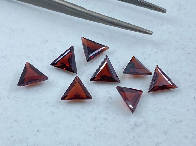 il fullxfull.3145957800 drkp scaled Garnet (Mozambique) Faceted Triangle Loose Gemstones In 5mm, 5x3mm & 6mm For Jewellery Making