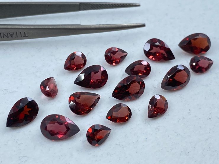 il fullxfull.3145967074 a89g scaled Garnet (Mozambique) Faceted Pear Shape Loose Gemstones in Sizes Ranging From 4x3mm To 9x6mm For Jewellery Making