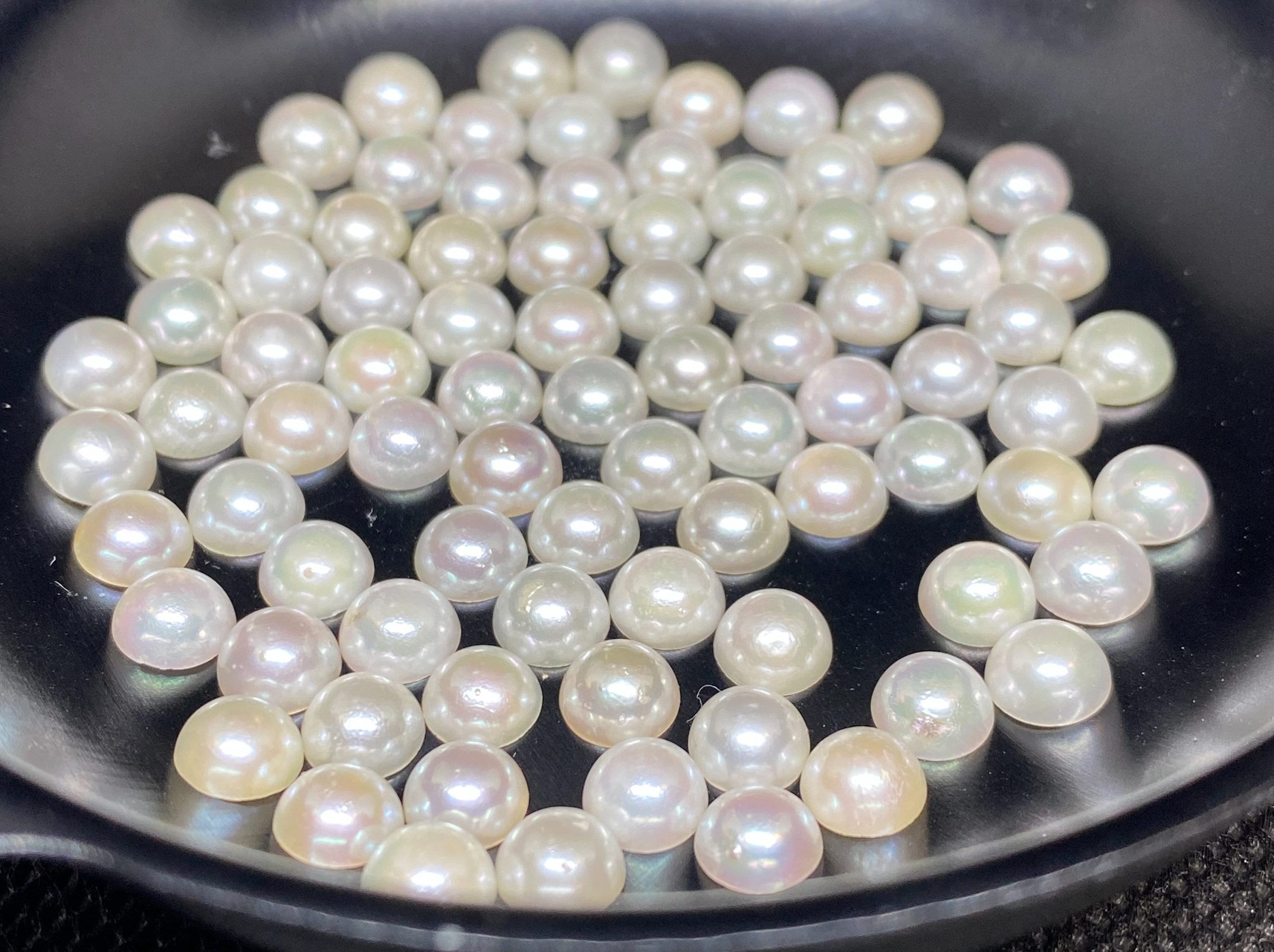 il fullxfull.3152294159 9gcw scaled White Cultured Pearls (Japan) Half Cut Cabochon Round Shape Loose Gemstones in Sizes From 2.25mm to 5.75mm for Jewellery Making