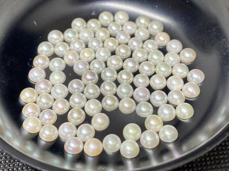 il fullxfull.3152294613 6rn4 scaled White Cultured Pearls (Japan) Half Cut Cabochon Round Shape Loose Gemstones in Sizes From 2.25mm to 5.75mm for Jewellery Making