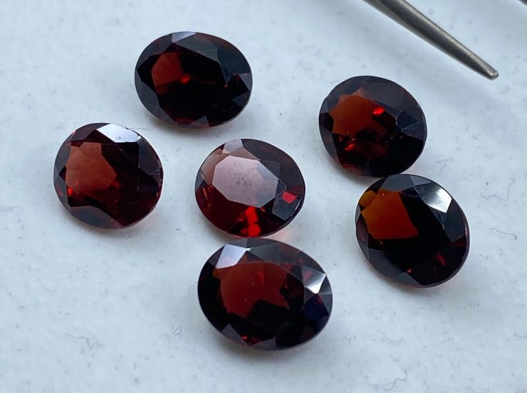 il fullxfull.3156124860 nplq scaled Garnet (Mozambique) Faceted Oval Shape Loose Gemstones In Assorted Sizes From 5x3mm To 12x6mm For Jewellery Making