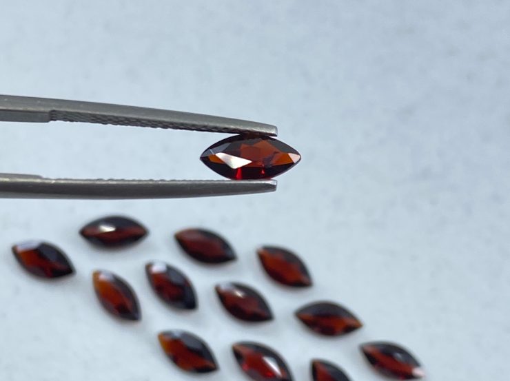 il fullxfull.3159736030 jvq3 scaled Garnet (Thai) Faceted Marquise Loose Gemstones in Assorted Sizes from 4x2mm to 14x7mm for Jewellery Making