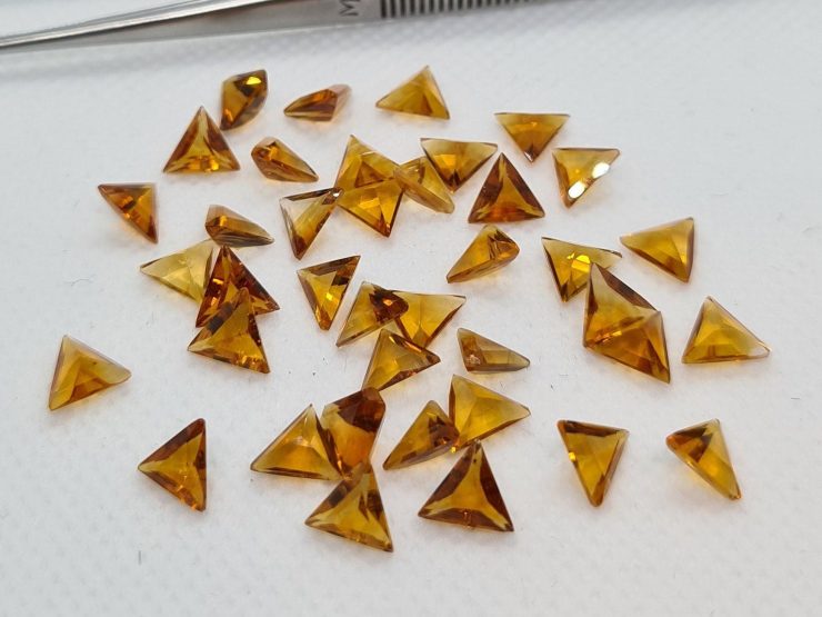 Citrine (Brazil) Natural Faceted Triangle Shape Loose Gemstones in 5x3mm & 6mm for Jewellery Making