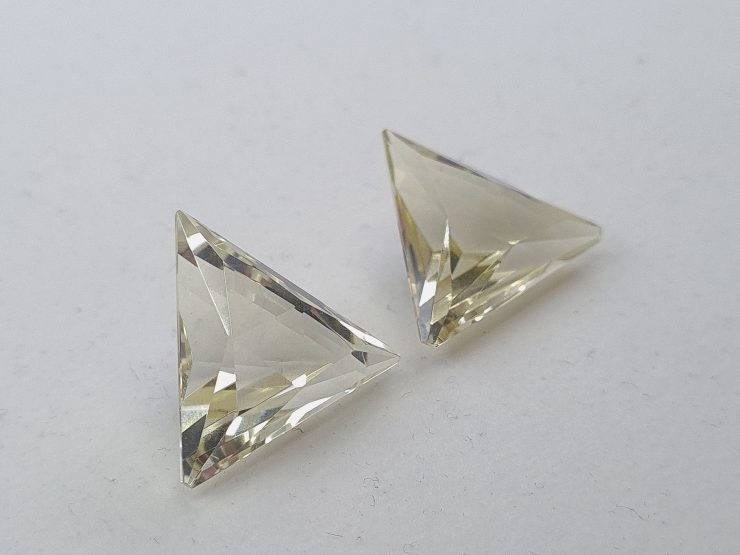 il fullxfull.3168149242 3jld scaled Light Yellow Citrine Faceted Triangle Gemstones in 19mm for Jewellery Making