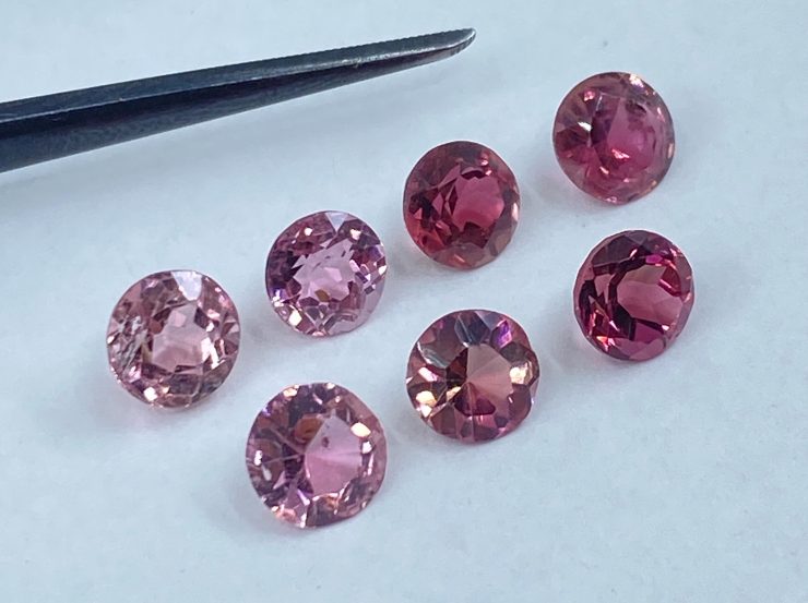 Pink Tourmaline Faceted Round Gemstones in Assorted Sizes from 2mm to 4.75mm for Jewellery Making