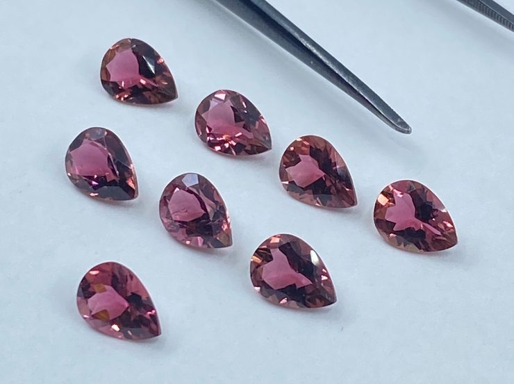 Pink Tourmaline Faceted Pear Shape Loose Gemstones in 4x3mm and 6x4mm for Jewellery Making