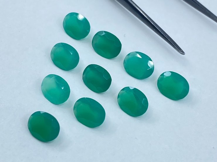 il fullxfull.3177590752 etvw scaled Green Agate Faceted Oval Shape Gemstones in Assorted Sizes from 4x3mm to 18x13mm for Jewellery Making