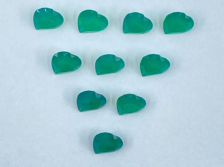 il fullxfull.3177656678 h7xj scaled Faceted Green Agate Heart Shape Gemstones in 5mm and 8mm for Jewellery Making