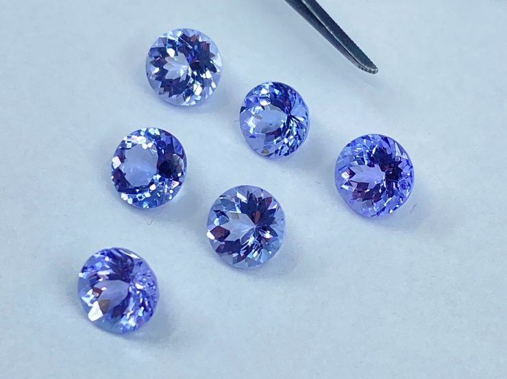 il fullxfull.3177761886 cpt2 scaled Tanzanite Faceted Round shape Loose Gemstones in Assorted Sizes from 2.25mm to 6mm for Jewellery Making