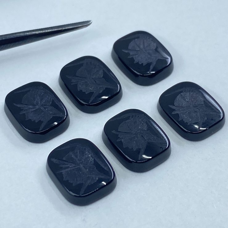 il fullxfull.3179171020 bxvu scaled Black Onyx Roman Soldier Head Intaglio Antique Shape SBBT Gemstones in 10x8mm & 12x10mm for Jewellery Making