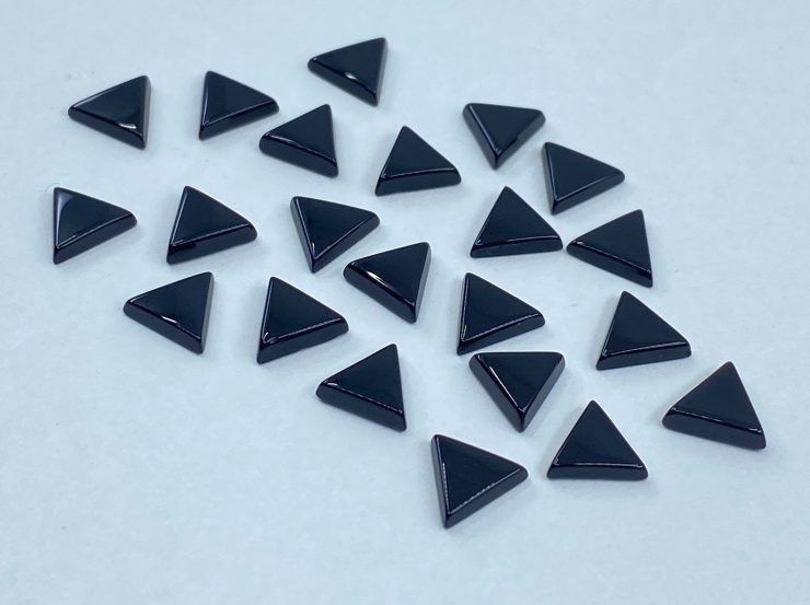 il fullxfull.3179394790 3tak scaled Flat Black Onyx Triangle SBBT Gemstones in 6mm, 7mm and 8mm for Jewellery Making