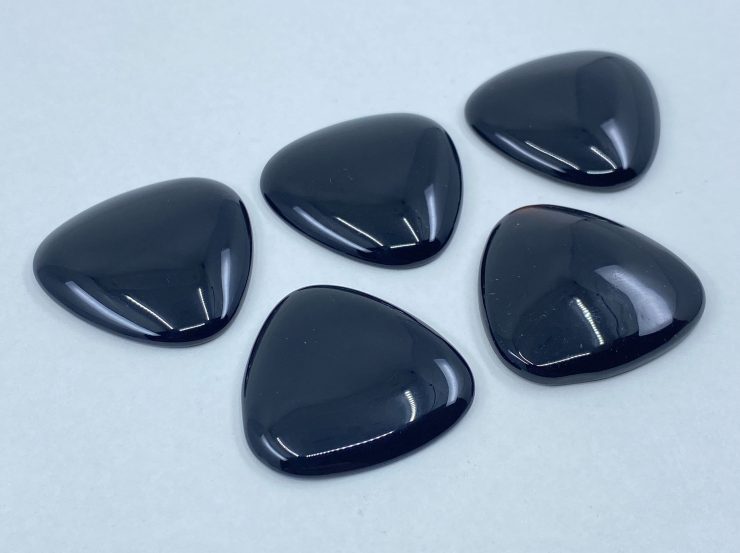 il fullxfull.3179446336 m7tt 1 scaled Black Onyx Fancy Pear Shaped Back Drilled Cabochon Gemstones in 24mm for Jewellery Making