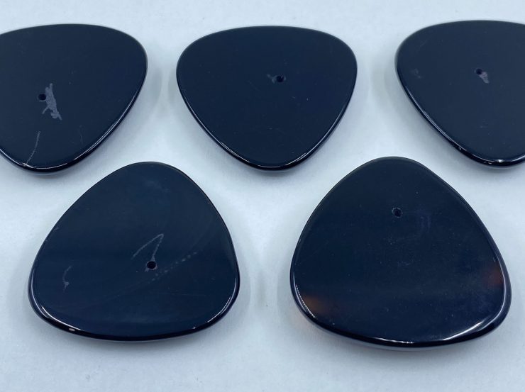 il fullxfull.3179446636 qrn1 1 scaled Black Onyx Fancy Pear Shaped Back Drilled Cabochon Gemstones in 24mm for Jewellery Making