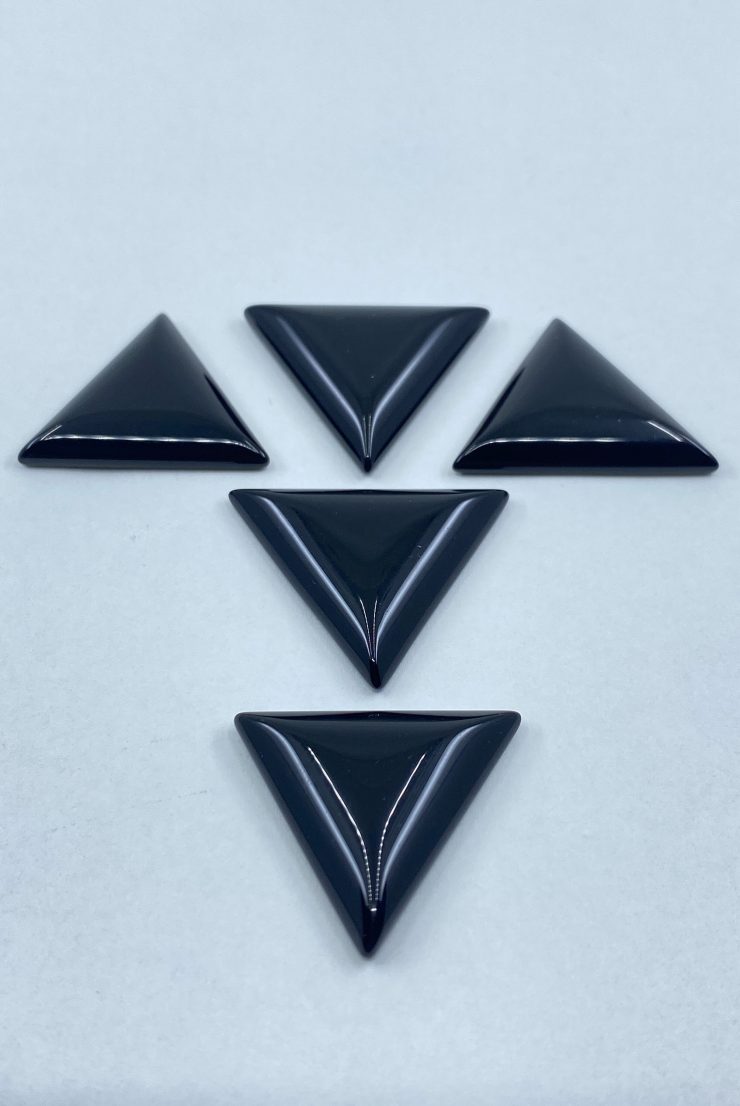 il fullxfull.3179668826 k6pv scaled Black Onyx Fancy Triangle Back Drilled Cabochon Gemstones in 24mm for Jewellery Making