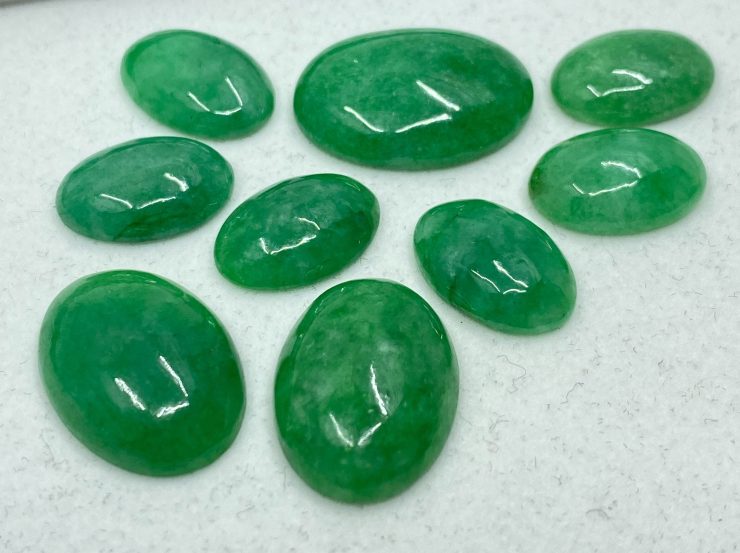 Dyed/Stained Jade Cabochon Oval Shape Loose Gemstones in Assorted Sizes From 7x5mm to 20x15mm For Jewellery Making