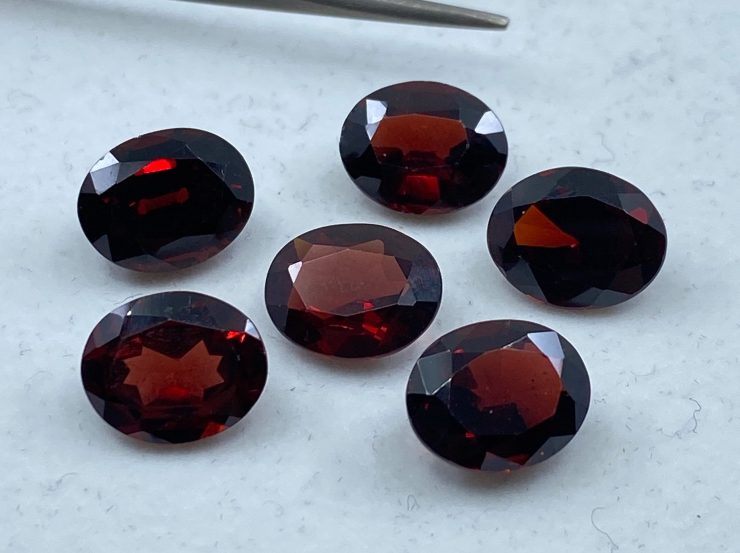 il fullxfull.3203835381 3srl scaled Garnet (Mozambique) Faceted Oval Shape Loose Gemstones In Assorted Sizes From 5x3mm To 12x6mm For Jewellery Making