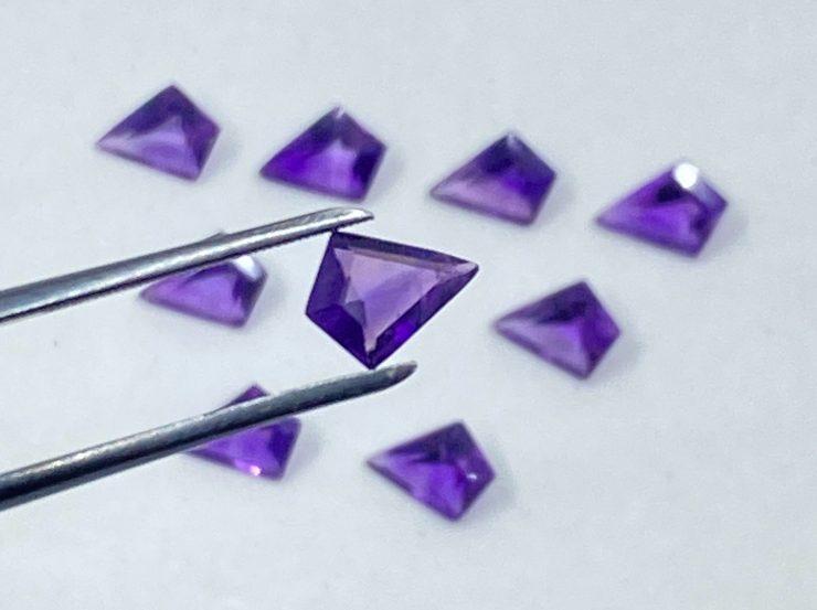 il fullxfull.3208885399 c02w scaled Amethyst (African) Faceted Kite Shape Loose Gemstones First Quality in 8x6mm For Jewellery Making