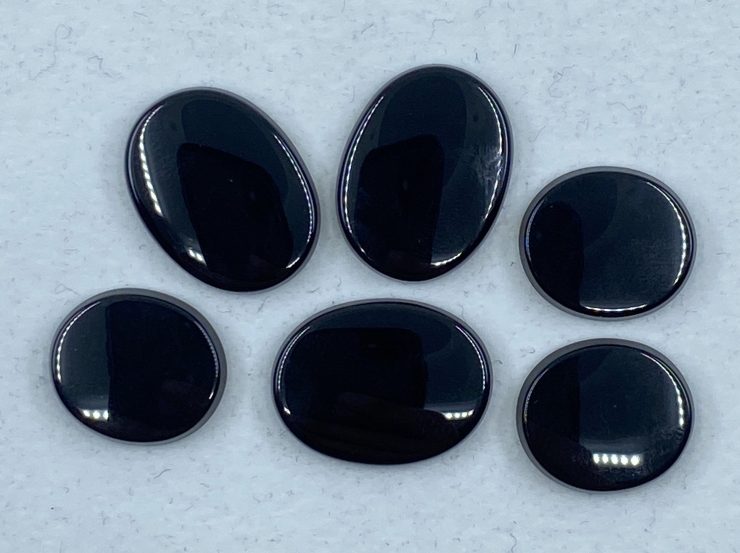 il fullxfull.3209261945 c3sd scaled Black Onyx Single Bevel Buff Top (SBBT) Oval Shape Loose Gemstones in Sizes Ranging from 6x4mm to 25x18mm forJewellery Making