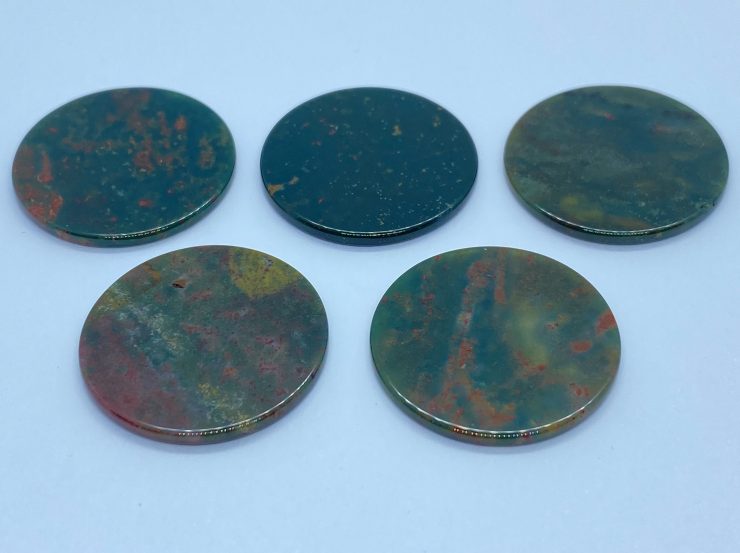 il fullxfull.3216712890 b2kq scaled Flat Bloodstone Loose Gemstone Coins In 16.5mm, 19.3mm, 22mm For Jewellery Making & Coin-Inspired Jewellery