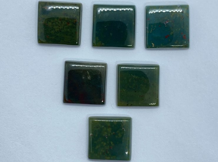 il fullxfull.3216754874 5hv8 scaled 30 Pieces of Bloodstone Single Bevel Buff Top (SBBT) Square Shape Loose Gemstones In 10mm For Jewellery Making