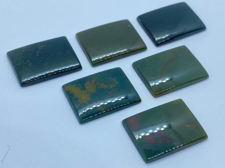 il fullxfull.3216764820 5yoq scaled Bloodstone Single Bevel Buff Top (SBBT) Rectangle Shape Loose Gemstones In Assorted Sizes From 8x6mm to 10x8mm For Jewellery Making