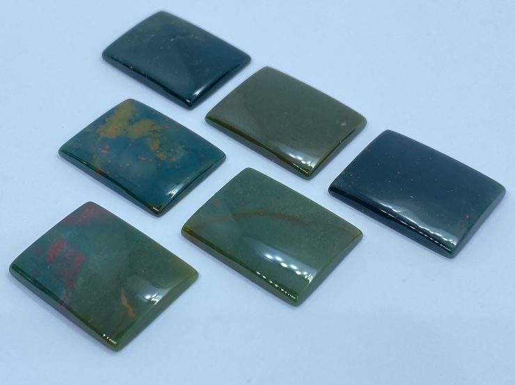 il fullxfull.3216764872 b002 scaled Bloodstone Single Bevel Buff Top (SBBT) Rectangle Shape Loose Gemstones In Assorted Sizes From 8x6mm to 10x8mm For Jewellery Making