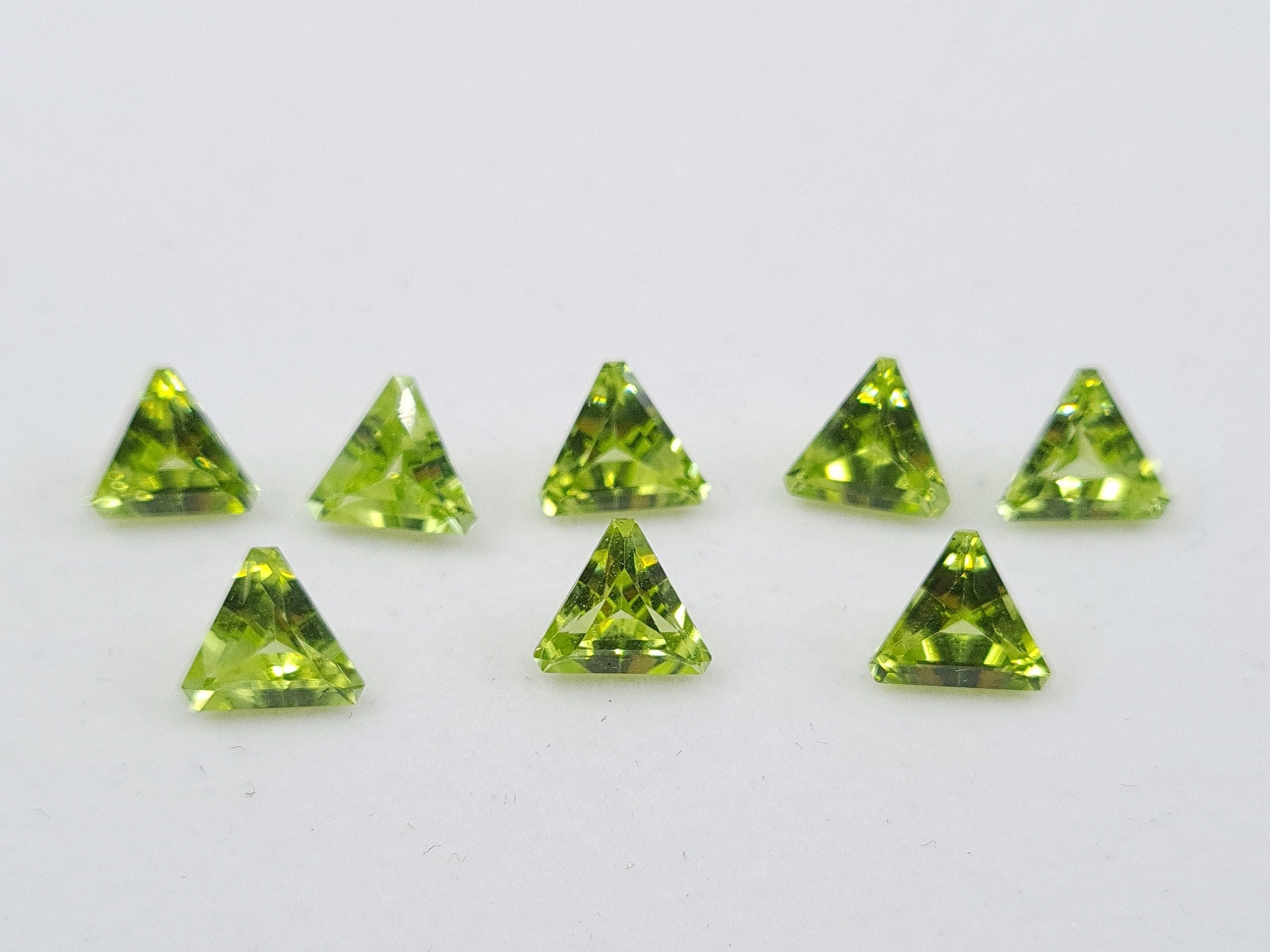 il fullxfull.3218237204 talf scaled Peridot Triangle Shape Loose Gemstones In 5x3mm, 5mm & 6mm For Jewellery Making