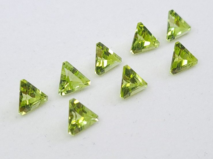 Peridot Triangle Shape Loose Gemstones In 5x3mm, 5mm & 6mm For Jewellery Making