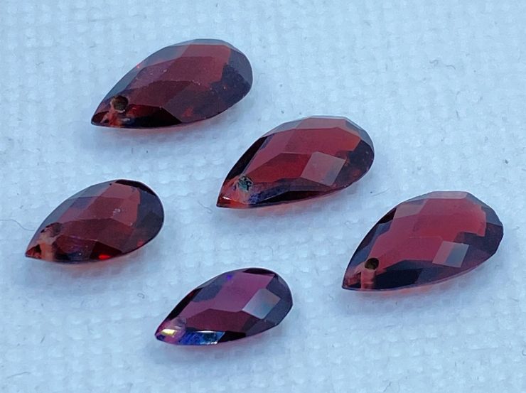 il fullxfull.3218274012 6cww scaled Garnet (Mozambique) Faceted Pear Shape Double-Sided Checker Board Gemstones with 1mm Hole in 11x7mm, 12x8mm, 14x8mm & 18x12mm