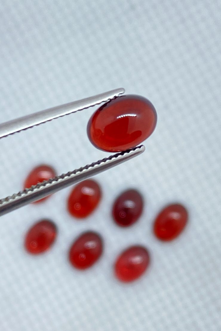 il fullxfull.3222684499 p1o5 scaled Garnet (Mozambique) Cabochon Oval Shape Loose Gemstones in 6x5mm & 7x5mm for Jewellery Making