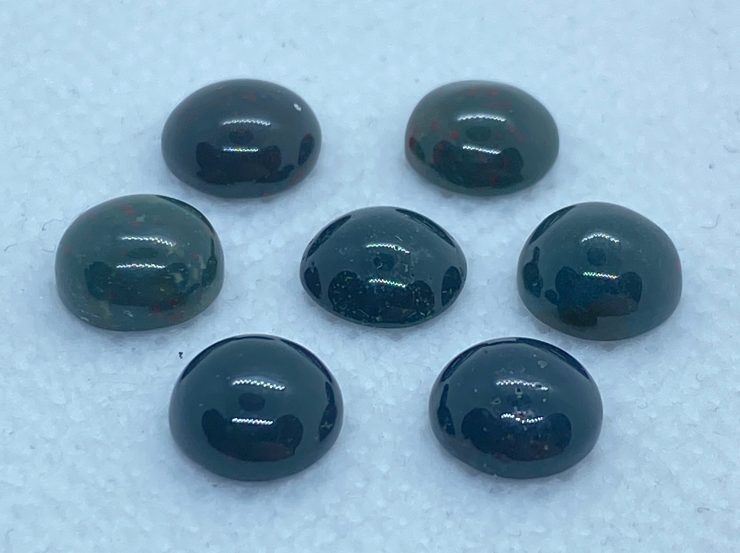 il fullxfull.3222907181 m4ac scaled 100 Pieces of Bloodstone Round Cabochon Gemstones in 6mm & 8mm for Jewellery Making