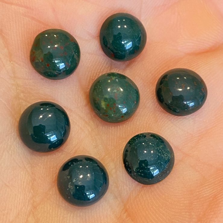 il fullxfull.3222907399 hqtp scaled 100 Pieces of Bloodstone Round Cabochon Gemstones in 6mm & 8mm for Jewellery Making