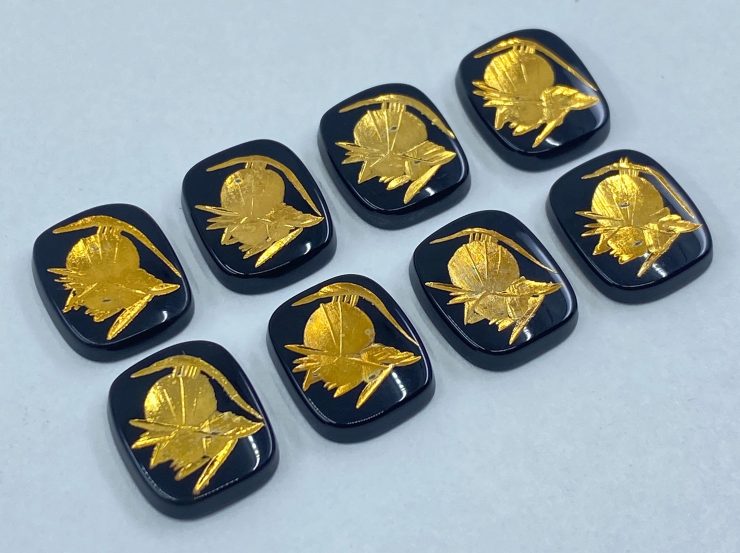 il fullxfull.3226889459 qf65 1 scaled Black Onyx Soldier Head Painted (Real 14ct Gold Paint) Intaglio Antique Shape SBBT Gemstones in 12x10mm for Jewellery Making