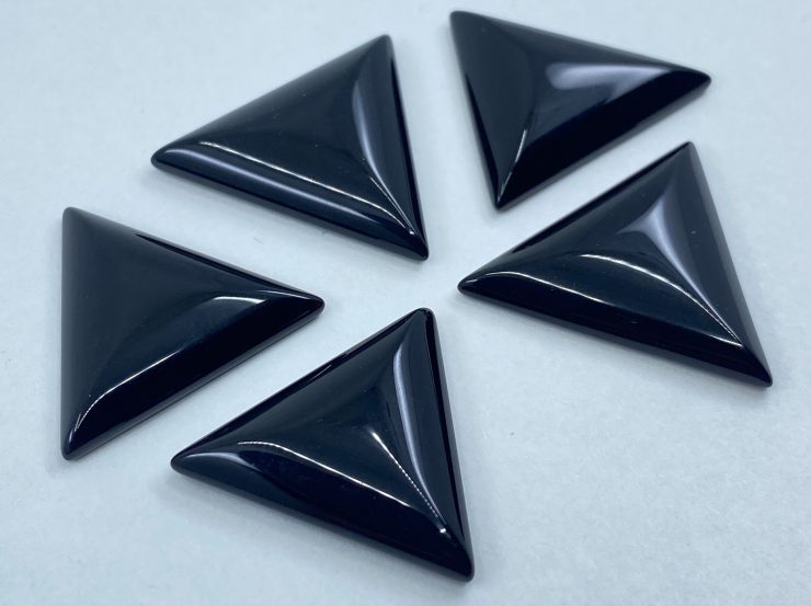 il fullxfull.3227378523 ddjl scaled Black Onyx Fancy Triangle Back Drilled Cabochon Gemstones in 24mm for Jewellery Making