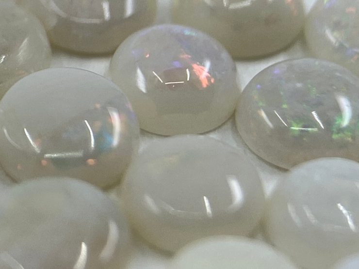 il fullxfull.3260925578 a9ko 1 scaled Opal (Australia) Cabochon Round Loose Gemstones in Assorted Sizes from 2mm to 5mm for Jewellery Making