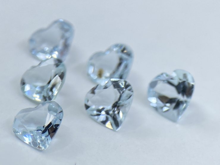 il fullxfull.3261902502 ny4v scaled Aquamarine Faceted Heart Shape Loose Gemstones In 4mm, 5mm & 6mm For Jewellery Making