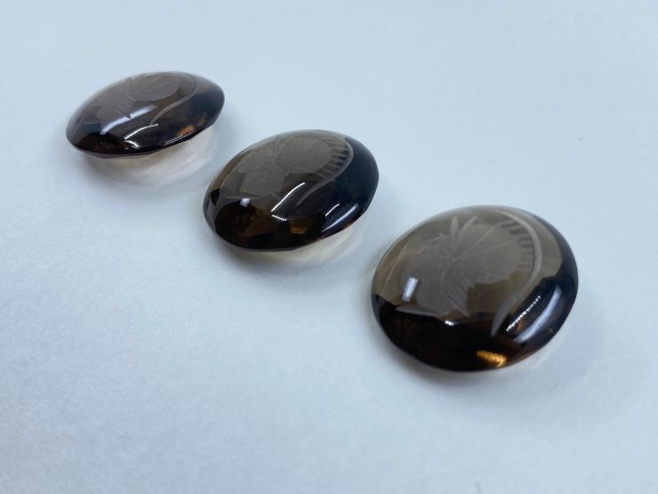 il fullxfull.3268552640 d3j7 1 scaled Smoky Quartz Roman Head Intaglio Round Cabochon Gemstones in Assorted Sizes from 12mm to 30mm for Jewellery Making