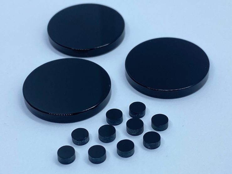 il fullxfull.3269226985 by7p scaled Black Onyx Flat Straight Edge Round Shape Loose Gemstones In Sizes Ranging From 4mm To 22mm For Jewellery Making