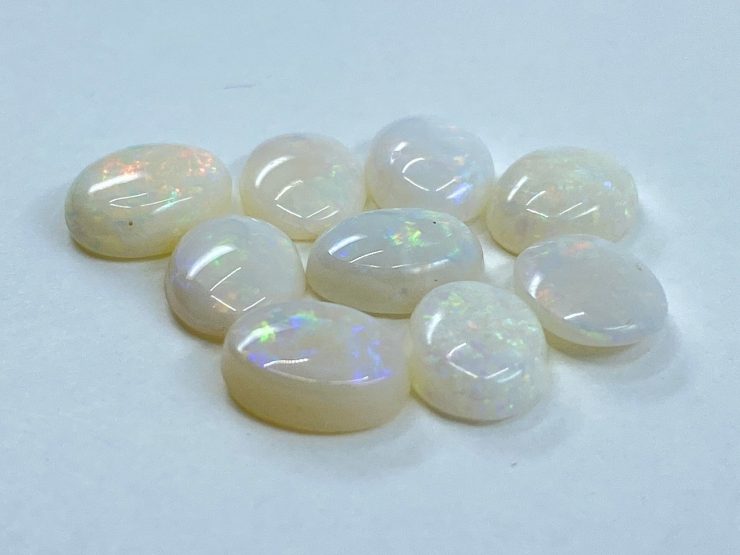 Opal (Australia) Cabochon Oval Shape Loose Gemstones in Assorted Sizes from 3x2mm to 20x15mm for Jewellery Making