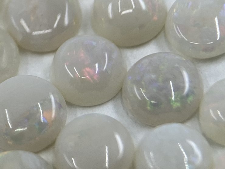 il fullxfull.3308615979 p3il 1 scaled Opal (Australia) Cabochon Round Loose Gemstones in Assorted Sizes from 2mm to 5mm for Jewellery Making