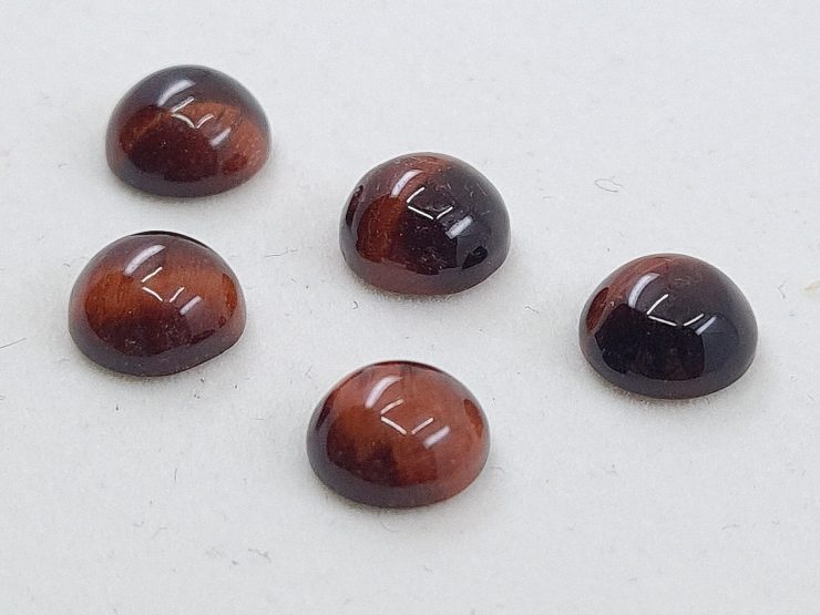 100 Pieces of Red Tiger Eye Cabochon Round Loose Gemstones in 8mm for Jewellery Making